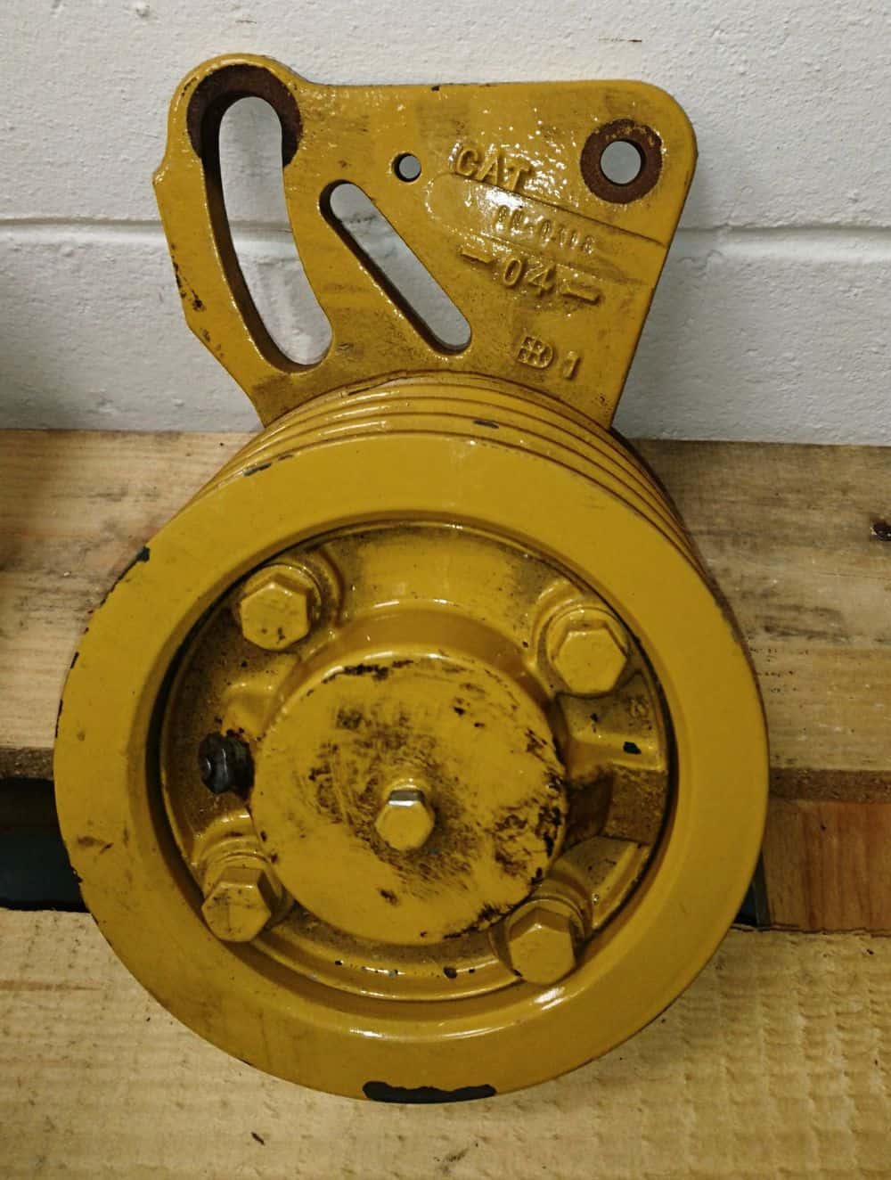 Belt Tensioner Pulley & Bracket (3N9582) EnGen Diesel Products